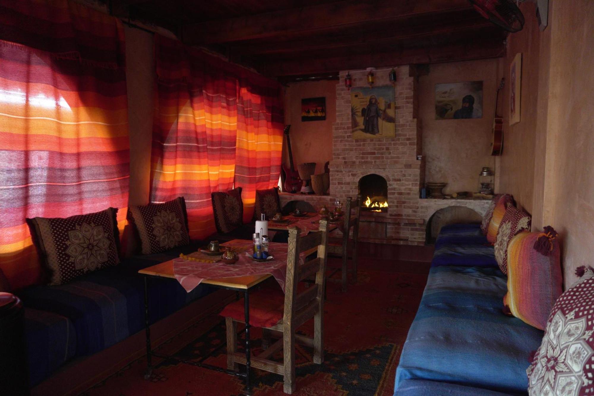 La Kasbah Elkhorbat Muxu Berbere Hotel Asrir  Kültér fotó