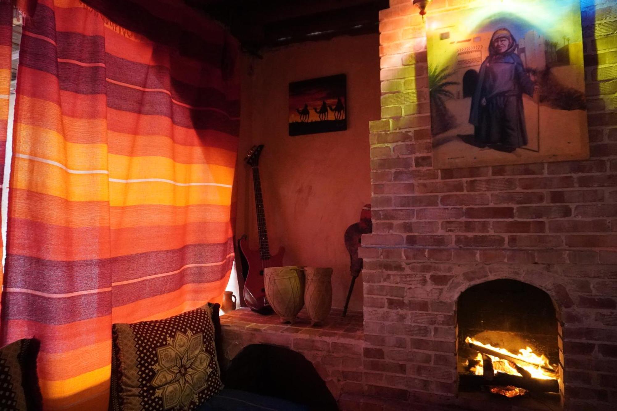 La Kasbah Elkhorbat Muxu Berbere Hotel Asrir  Kültér fotó