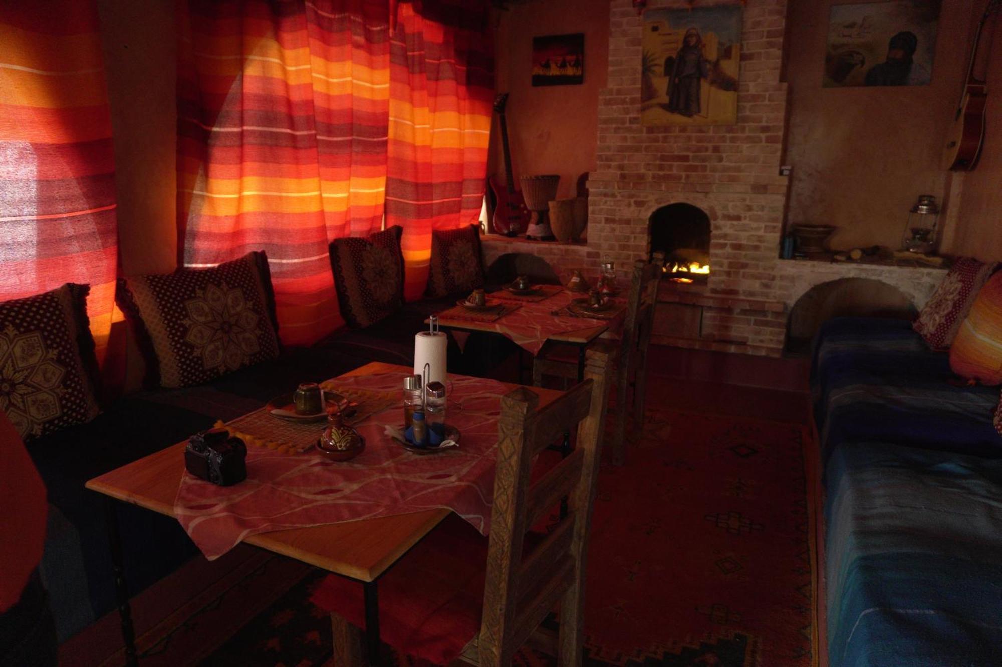 La Kasbah Elkhorbat Muxu Berbere Hotel Asrir  Kültér fotó
