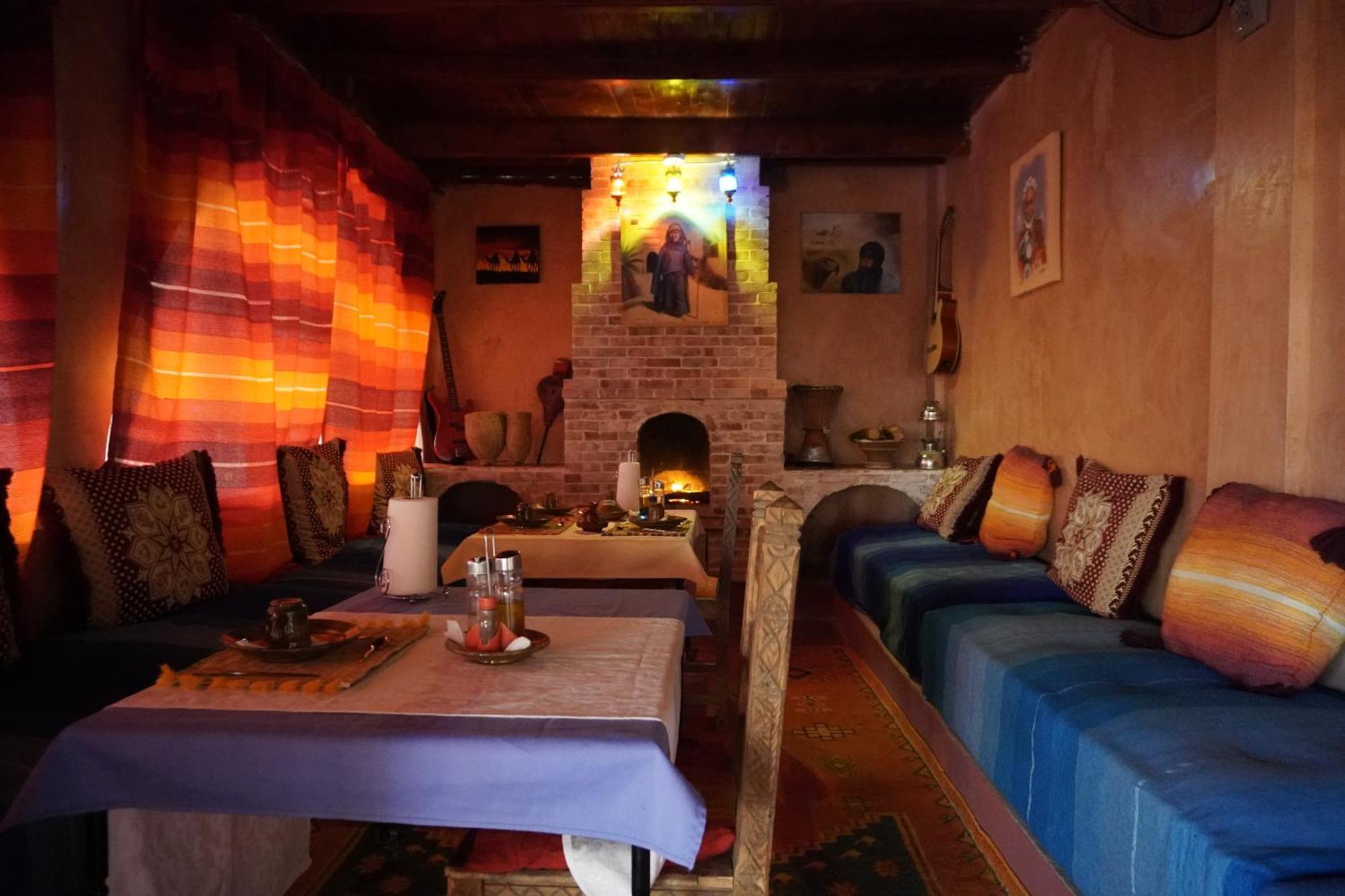 La Kasbah Elkhorbat Muxu Berbere Hotel Asrir  Kültér fotó