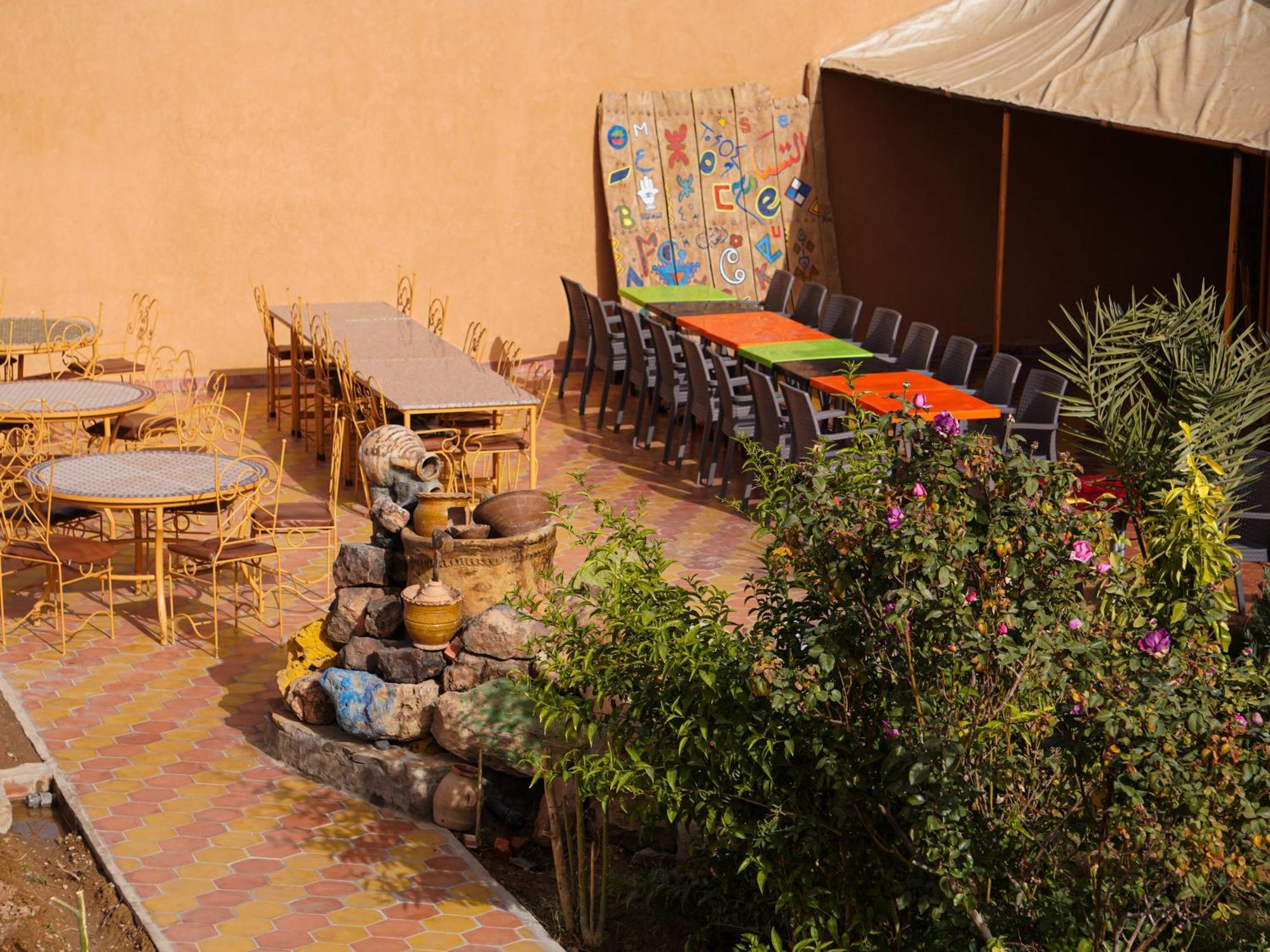 La Kasbah Elkhorbat Muxu Berbere Hotel Asrir  Kültér fotó