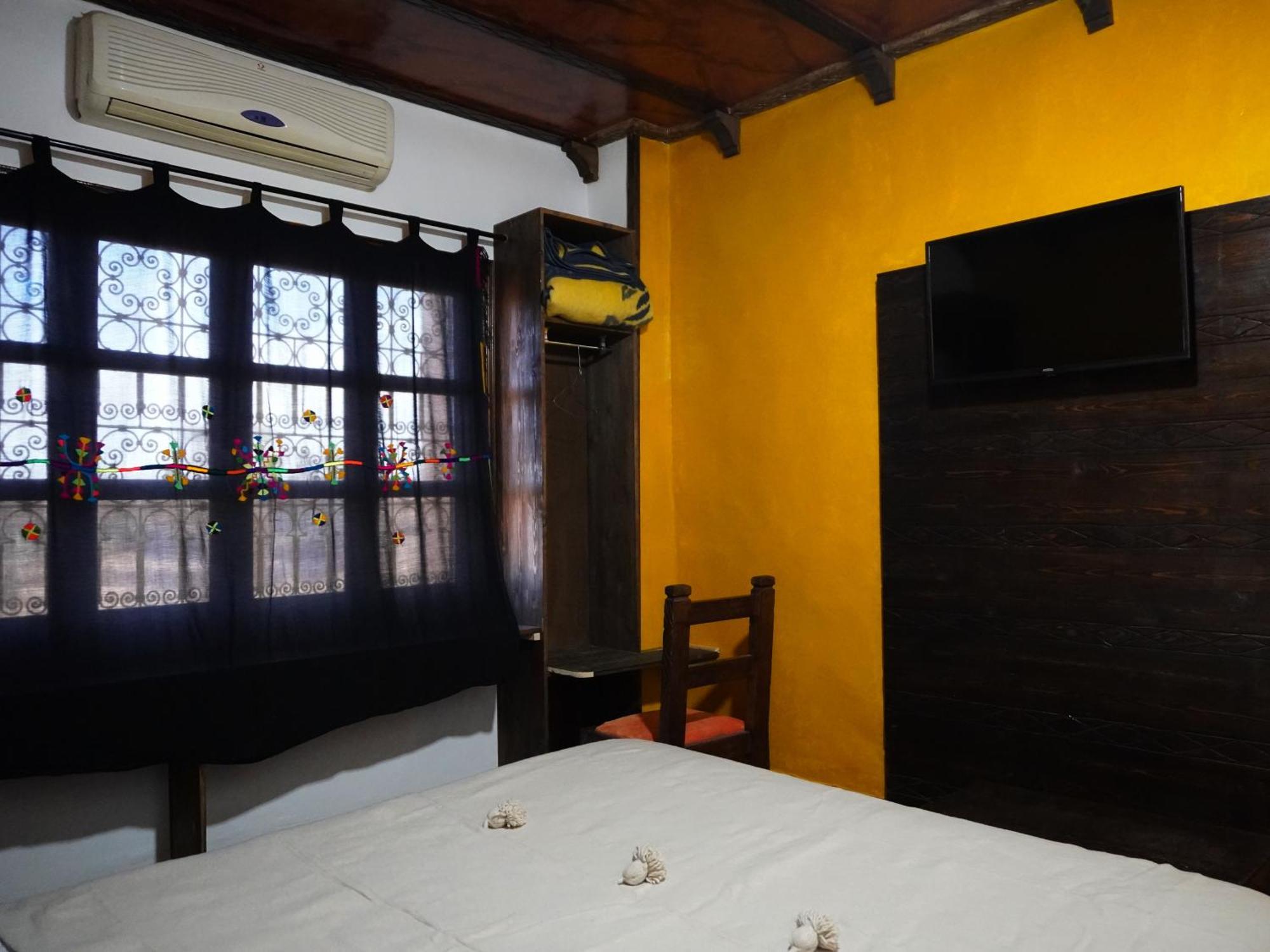 La Kasbah Elkhorbat Muxu Berbere Hotel Asrir  Kültér fotó